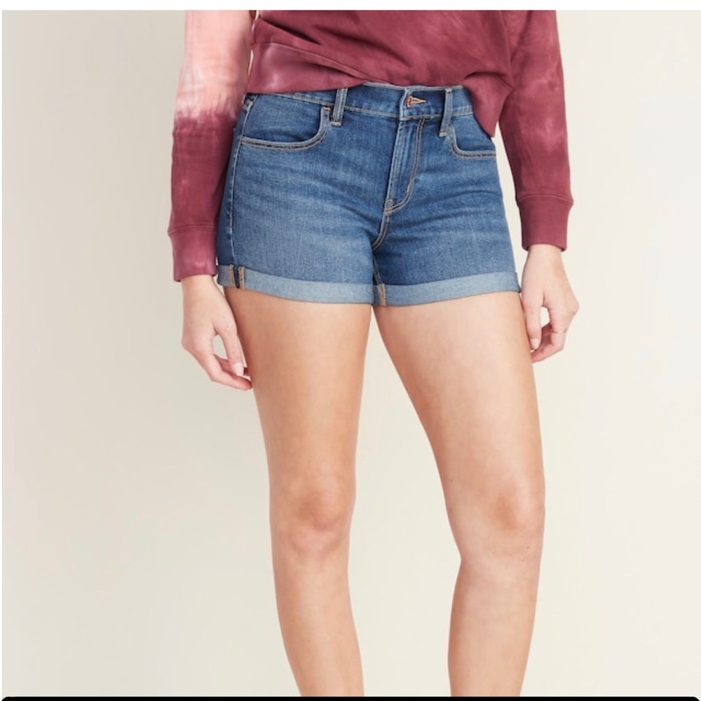 OLD NAVY cuffed jean shorts fitted stretch 2 denim